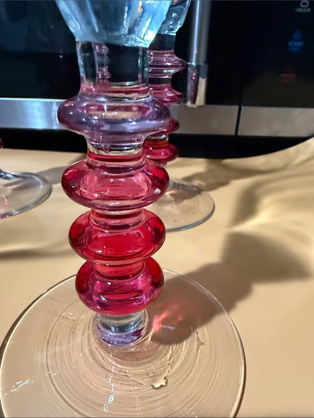 Pier 1- discontinuedPink Stem Crystal Champagne Flutes - Set of 4- 9” x 4 1/2”